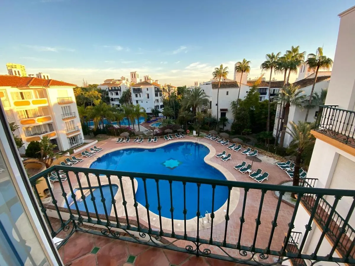 Apartamento De Lujo Elviria Urb Ona Club Marbella Apartment Spain