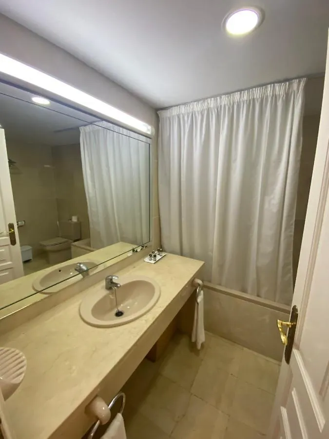 Apartamento De Lujo Elviria Urb Ona Club Marbella Apartment 0*,  Spain