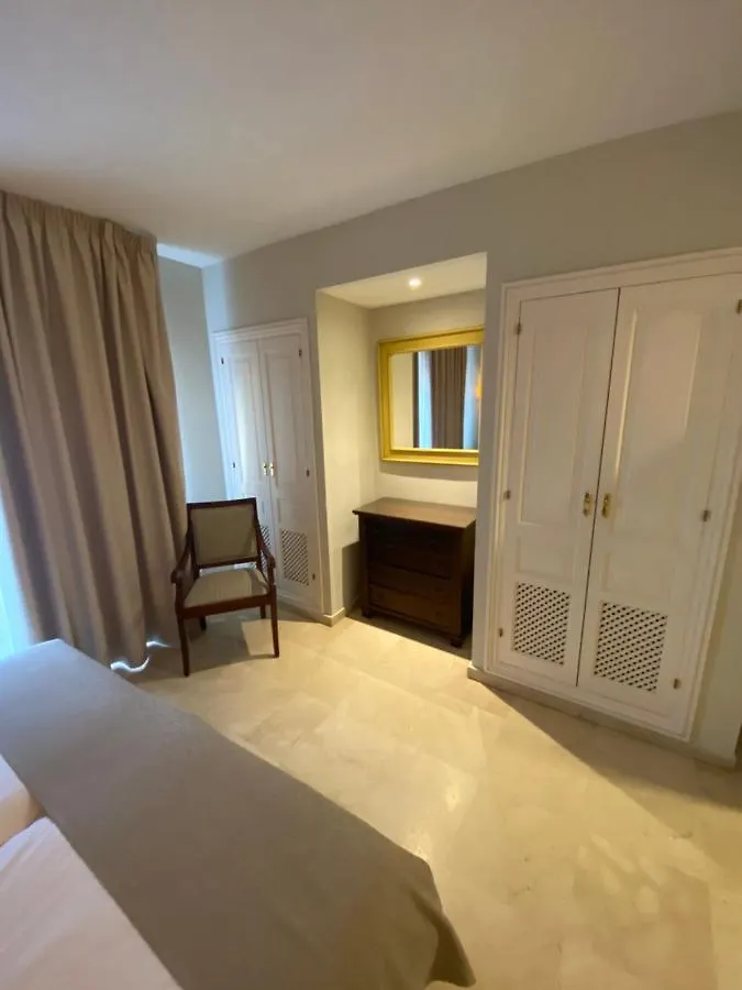 Apartamento De Lujo Elviria Urb Ona Club Marbella Apartment 0*,  Spain